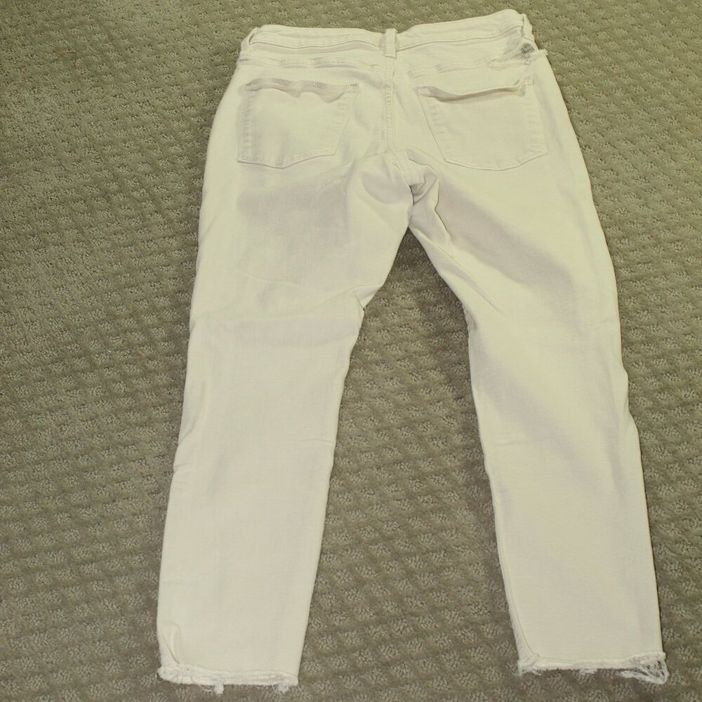 Universal Threads Size 8 / 29r Cream Button Fly S… - image 2